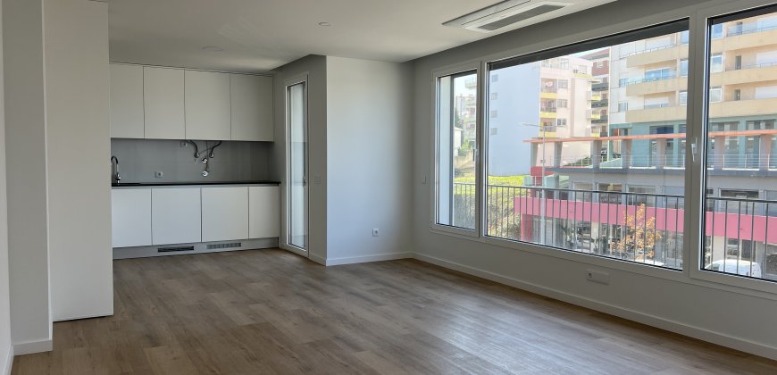 Apartamento T3 novo - 1º andar | EDF CAPUCHOS LIVING